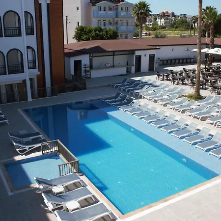 Hotel Akalia & 4*